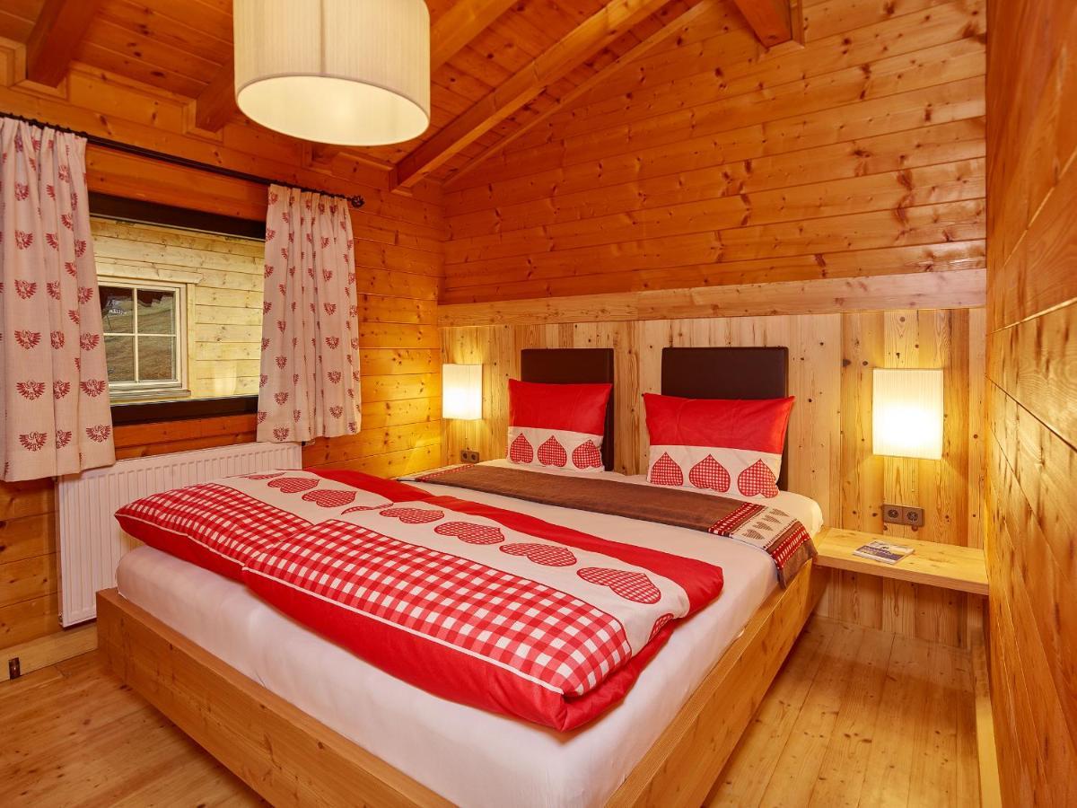 Hotel Garni Kristall Kühtai Oda fotoğraf